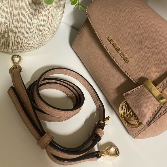 Michael Kors Bag - Picture 8 of 15